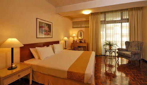 Kl Plaza Suites Kuala Lumpur Luaran gambar